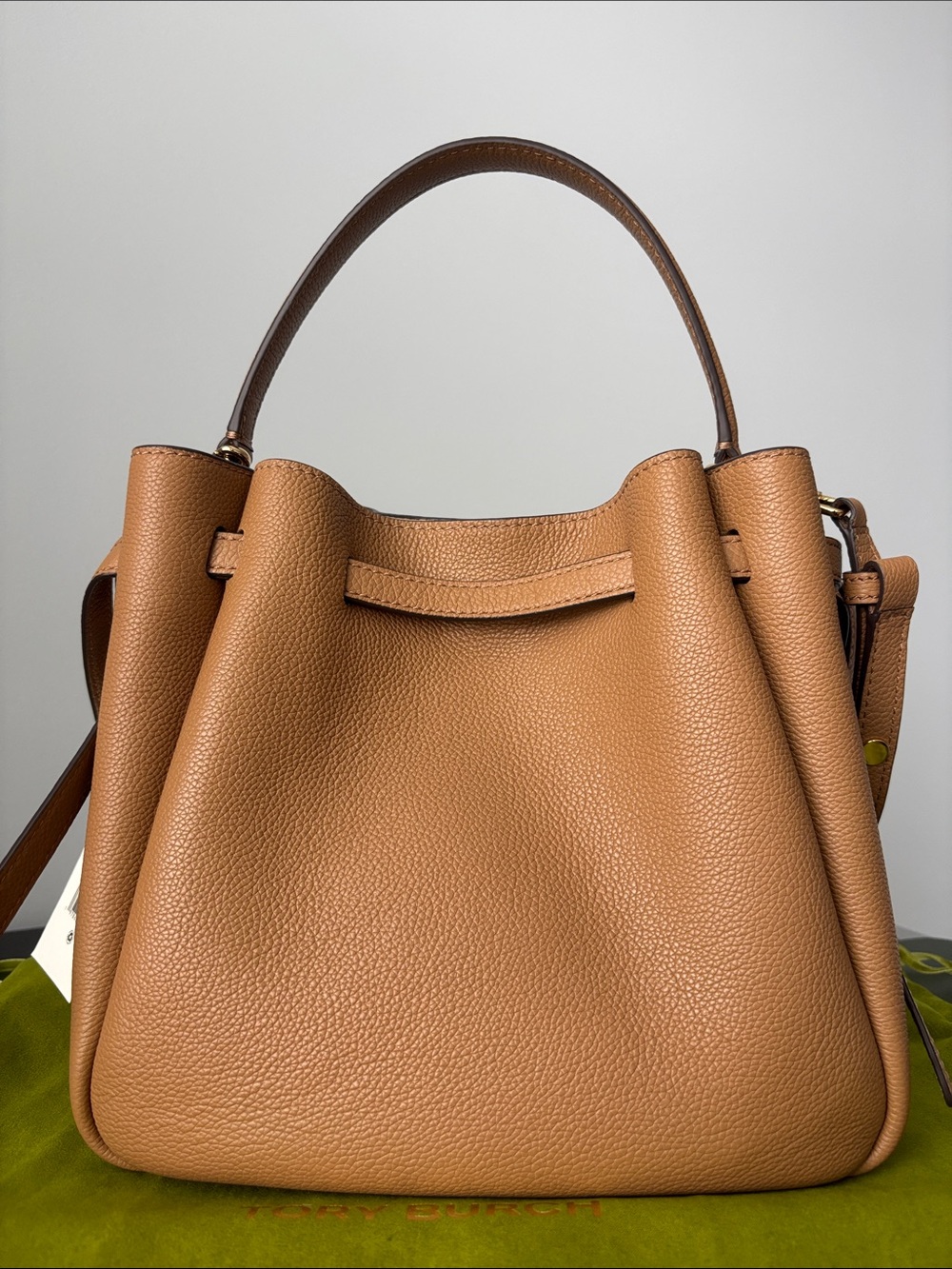 Tory Burch Romy Bucket Bag - Picture 4 of 16